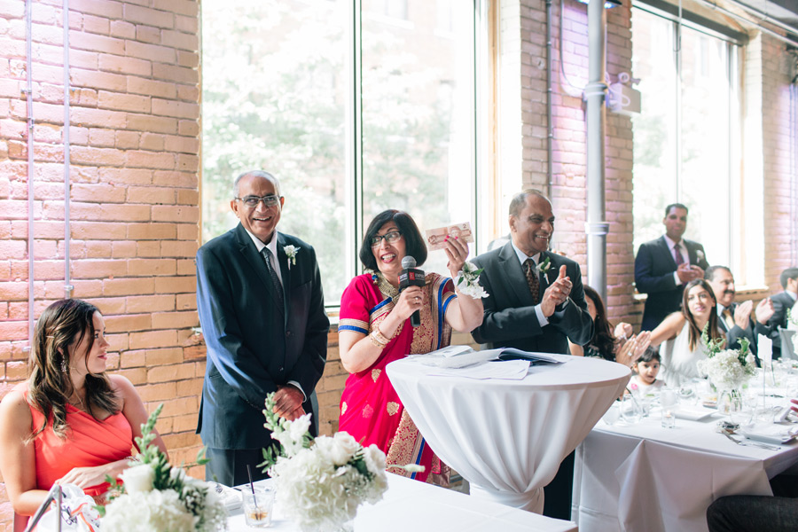 candid wedding photography