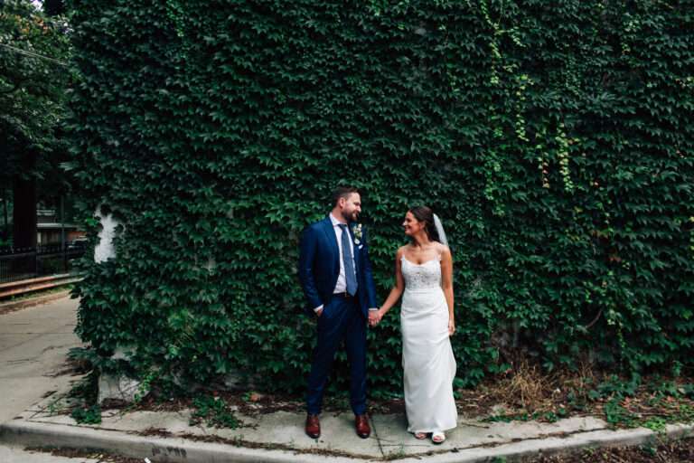 candid wedding portrait by Janice Yi Photography